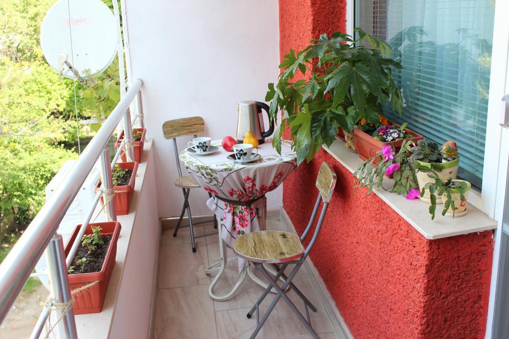 וארנה Apartment Central מראה חיצוני תמונה