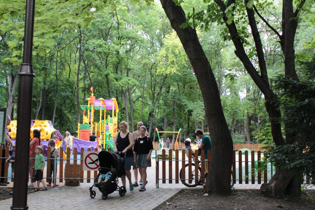 וארנה Apartment Central מראה חיצוני תמונה